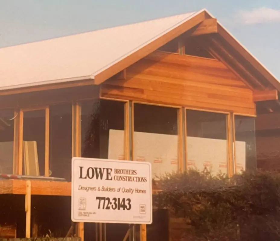 Brian & Liz Lowe found Lowe Design & Build